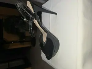 Zapato Via